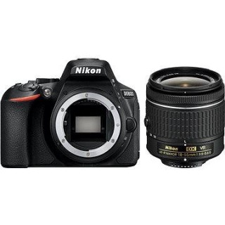Nikon D5600 + 18–55 mm AF-P VR Kit