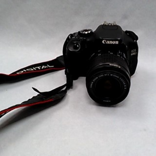 CANON EOS 600D