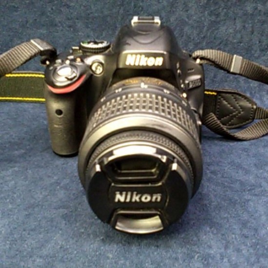 NIKON D5100