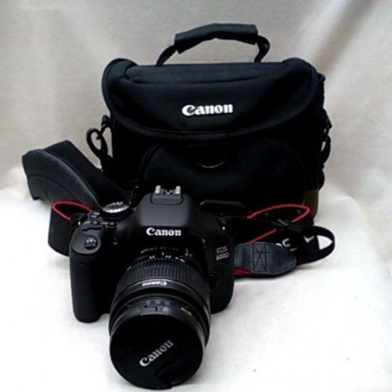 CANON EOS 600D