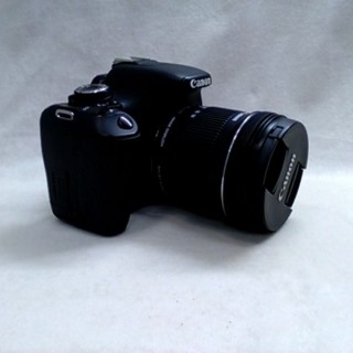CANON EOS 600D