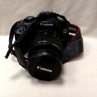 CANON EOS 1300D