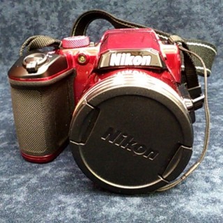 NIKON B500