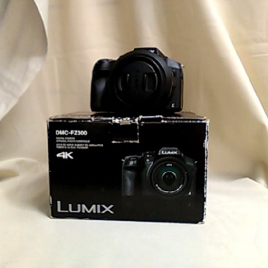 PANASONIC Lumix DMC-FZ300