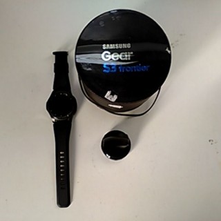 SAMSUNG Galaxy Gear S3 SM-R760 Frontie