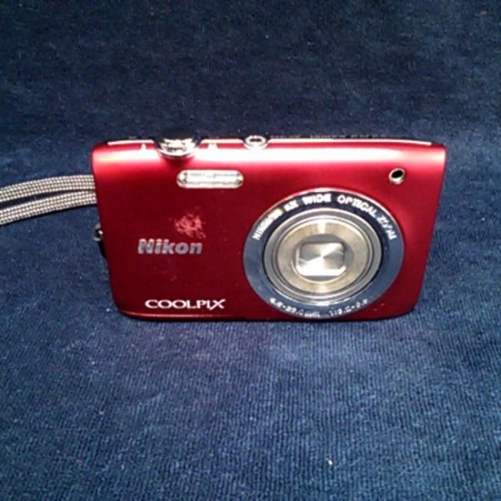 NIKON S2800