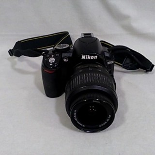 NIKON D3100