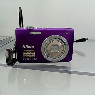 NIKON S2800