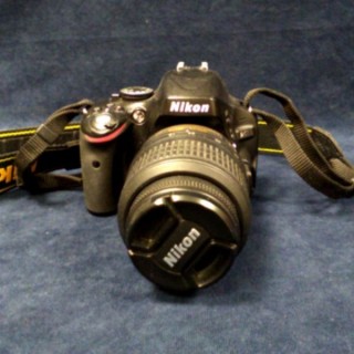 NIKON D5100